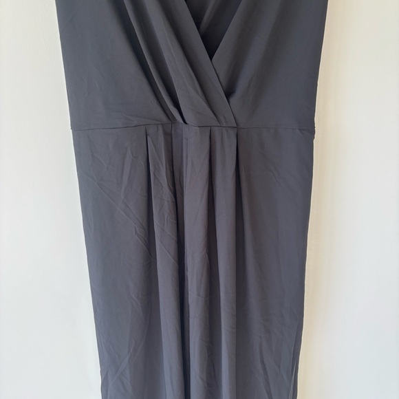 Halara Breezeful V Neck Short Sleeve Side Pocket Tie Back Quick Dry Midi Dress - Picture 7 of 13